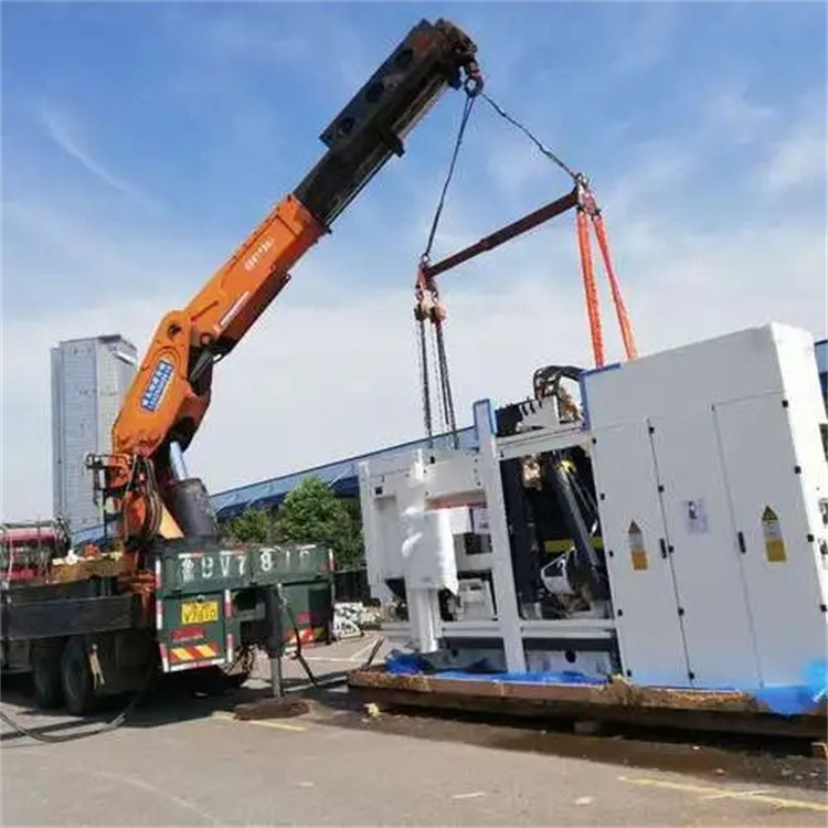 岳口镇附近小吊车联系方式|8-16吨|本地及时服务